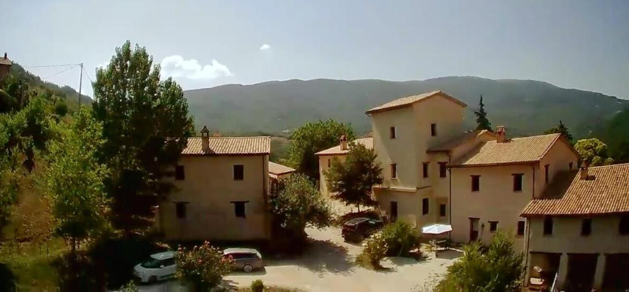 Agriturismo Il Covo Del Solengo Vila Valtopina Exterior foto